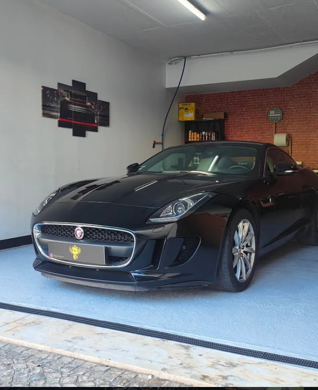 Jaguar F-Type